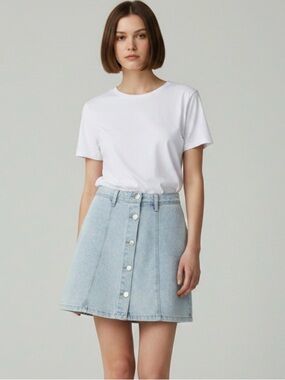 Divided by H&M Light Wash Denim Button Front Mini Skirt A-Line Shape Size 0